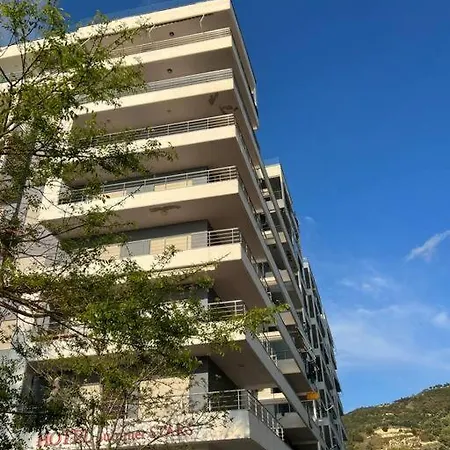 Suite Apartment * فلورا