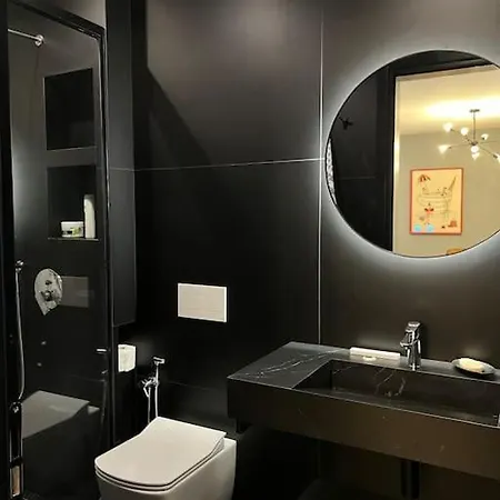 Suite Apartment شقة فلورا